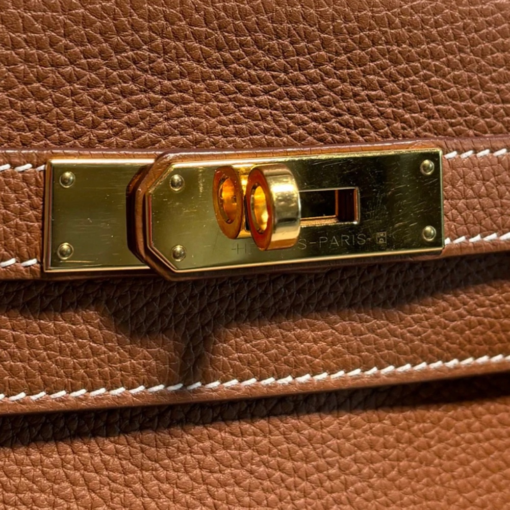 Authentic Hermes Kelly 28 Gold Togo GHW - Picture 11 of 16